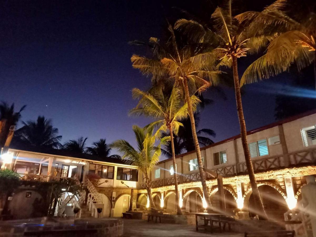 Sunbloom Beachfront Hotel And Restaurant Zambales Sinabacan المظهر الخارجي الصورة