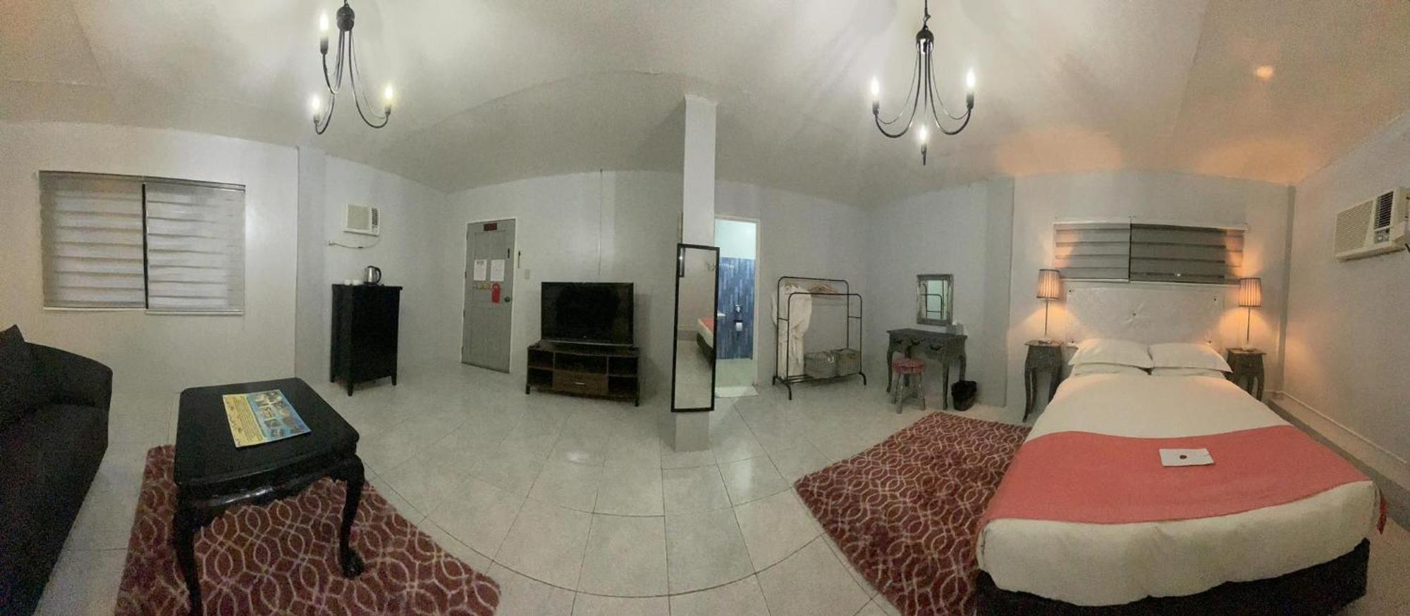 Sunbloom Beachfront Hotel And Restaurant Zambales Sinabacan المظهر الخارجي الصورة