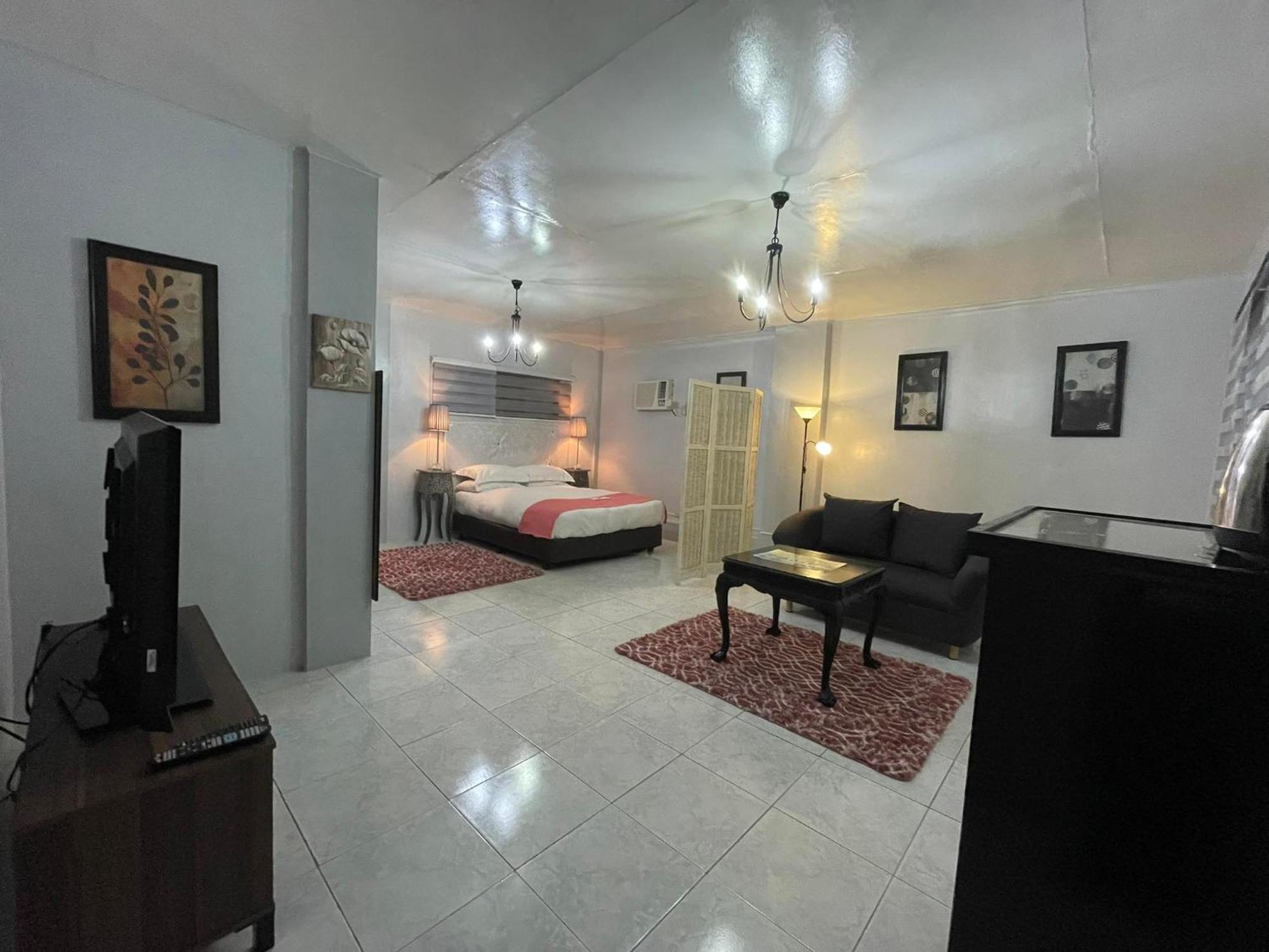 Sunbloom Beachfront Hotel And Restaurant Zambales Sinabacan المظهر الخارجي الصورة